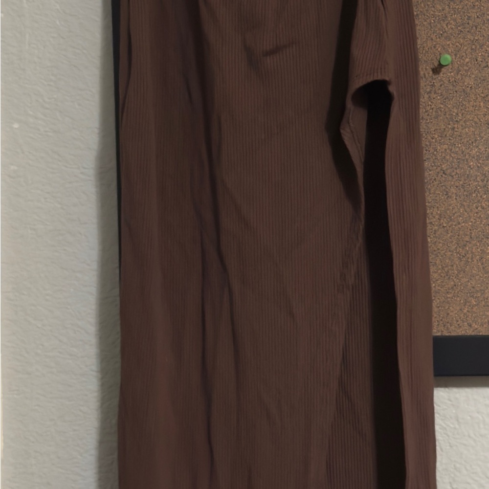 Women’s Brown Ribbed Maxi Dress